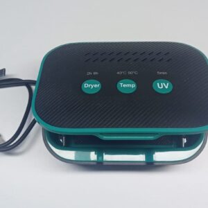 Secador e Desumidificador UV Multifunções Secador e desumidificador UV multifunções preto e turquesa com painel de controlo e cabo USB